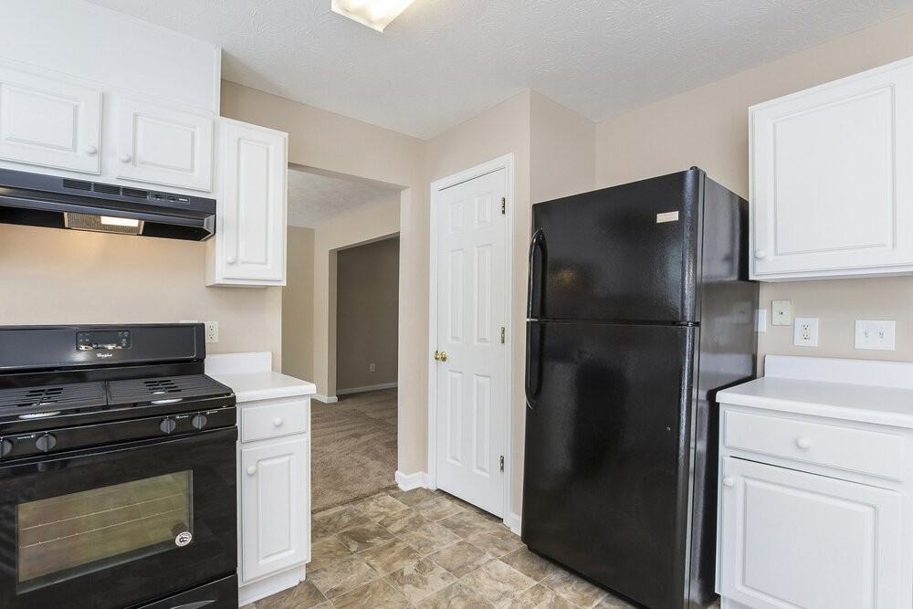 1240 Chris Lake Dr - Photo 6 of 15