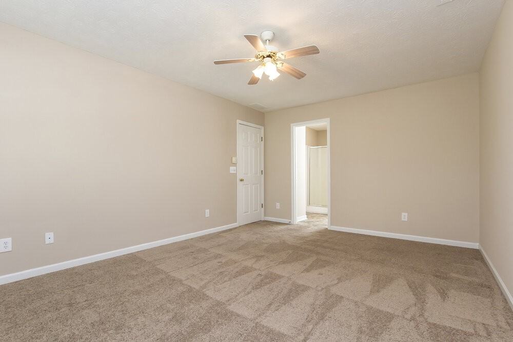 1240 Chris Lake Dr - Photo 7 of 15