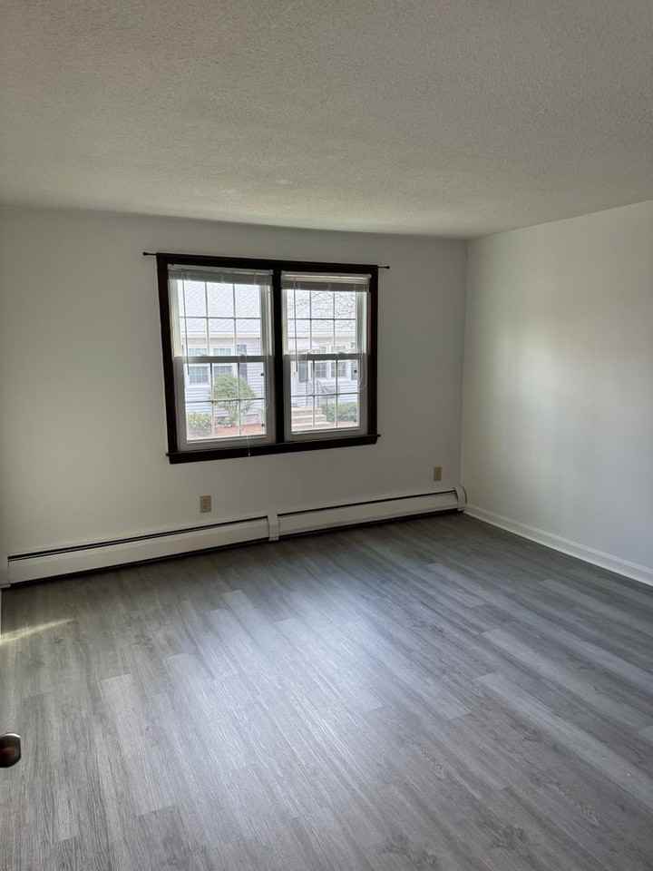 Beech Tree Residences - Photo 6 of 20