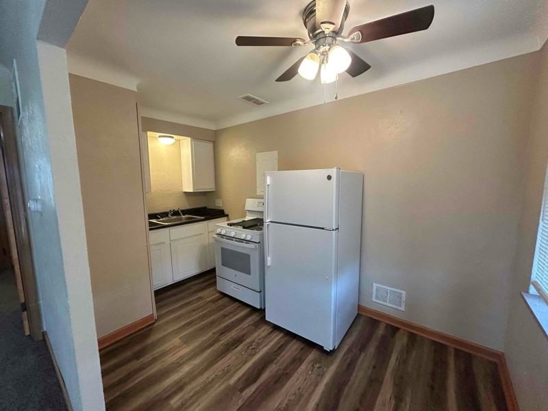 2841 Terrace Downs St #28 - Photo 2 of 8