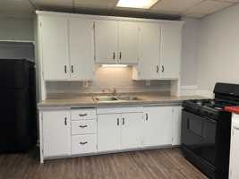 featured image of 209 E 4th St #2