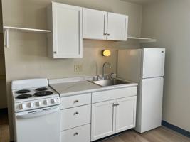 featured image of 9 1/2 9th St S