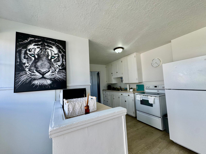 440 E Garfield Ave - Photo 6 of 11