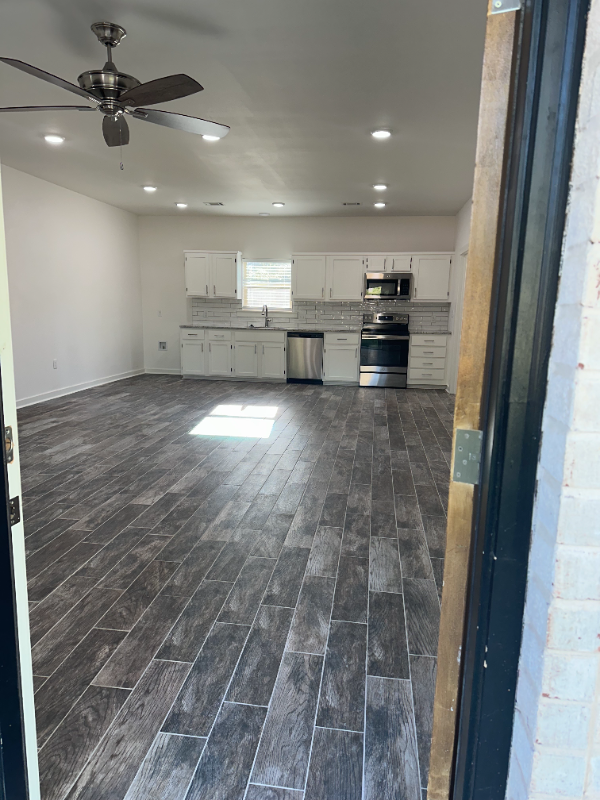 124 Union Rd - Photo 3 of 10