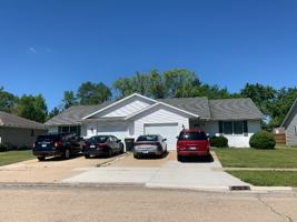 featured image of 330 N School St