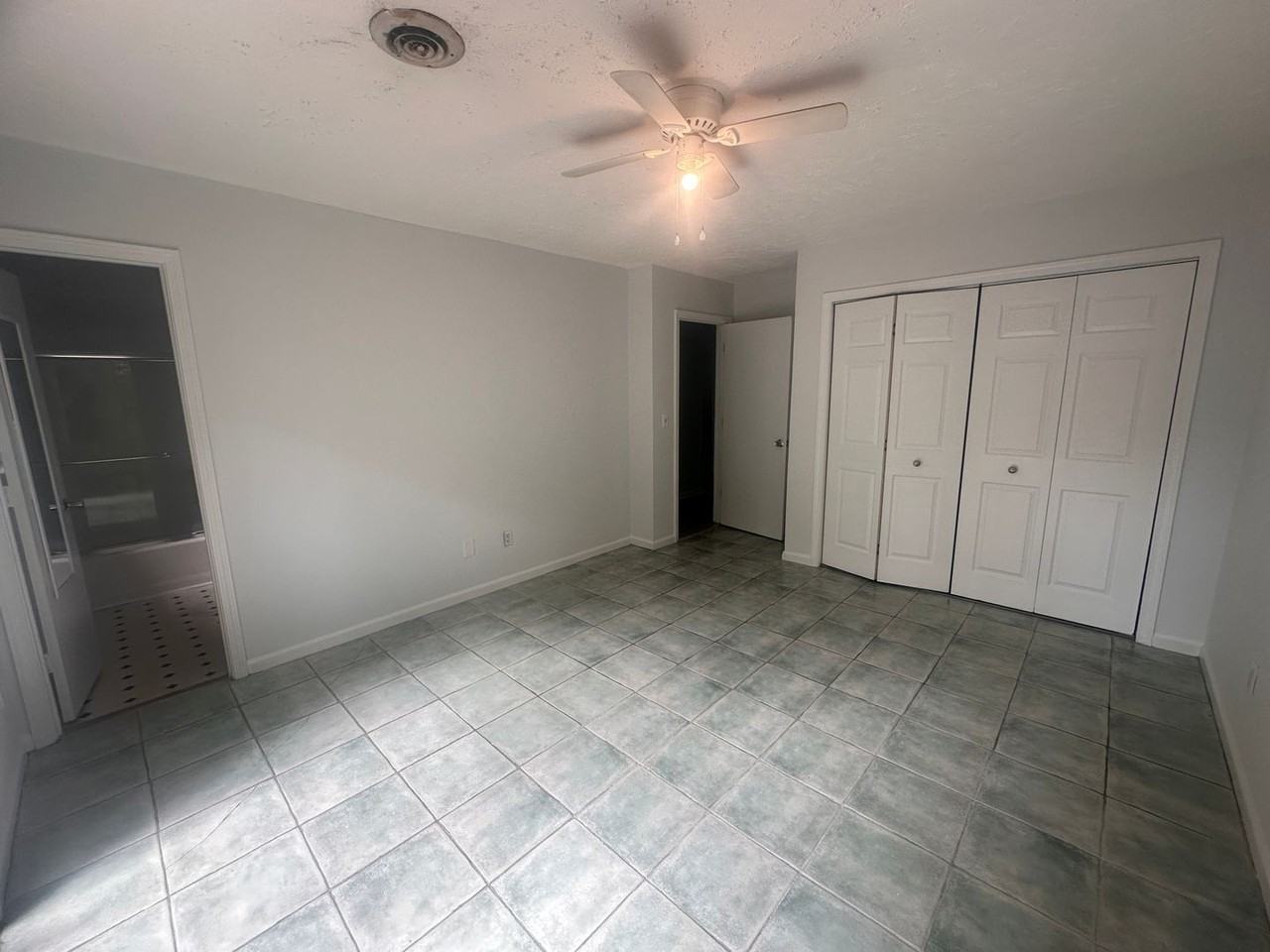 6519 Spicewood St - Photo 7 of 13