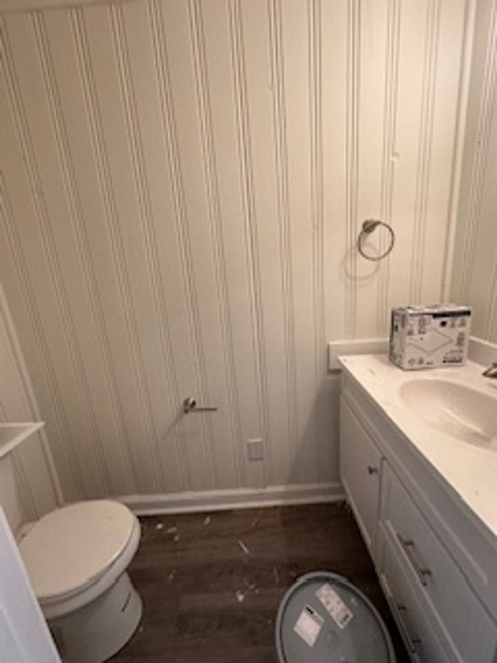 3214 Peronne Ave - Photo 6 of 13