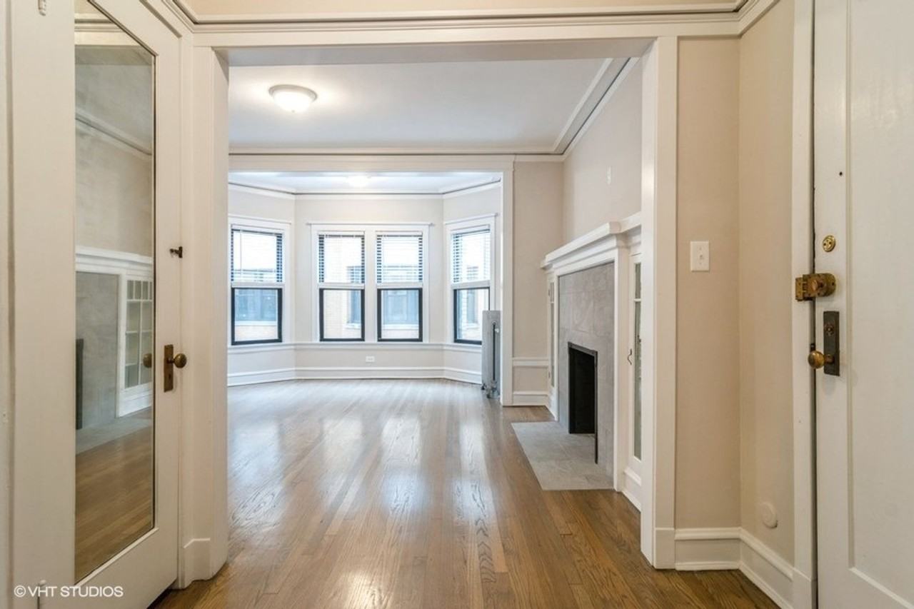 2418 Sawyer LLC - Photo 4 of 11