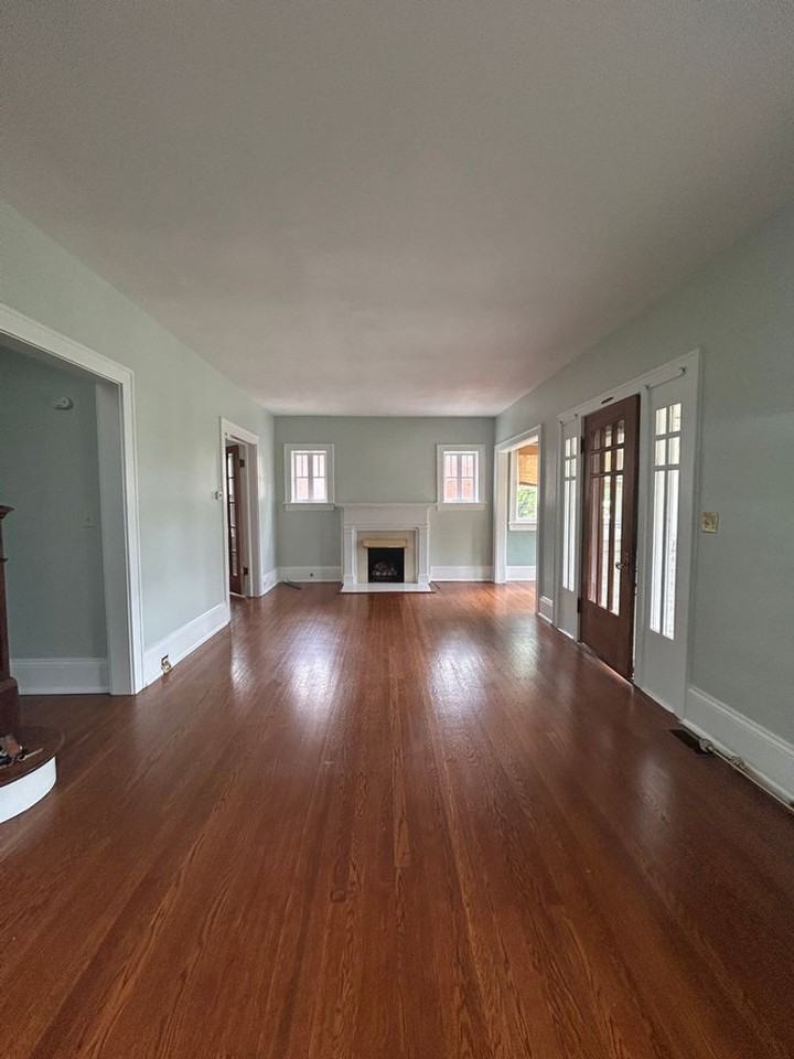 505 Camilla Ave Se - Photo 5 of 39