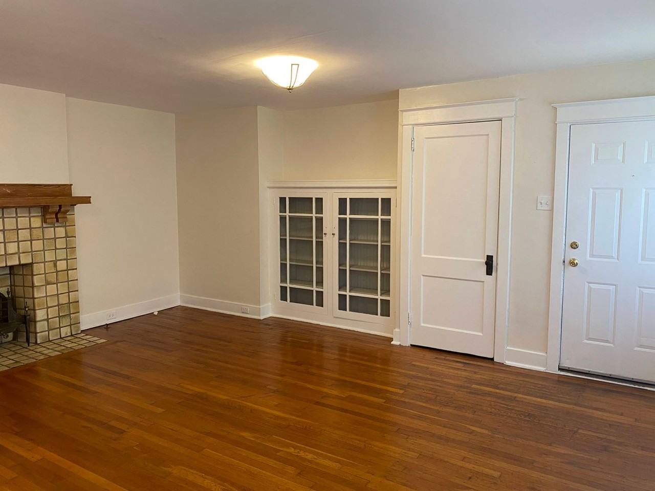 1331 Shady Ave - Photo 3 of 31