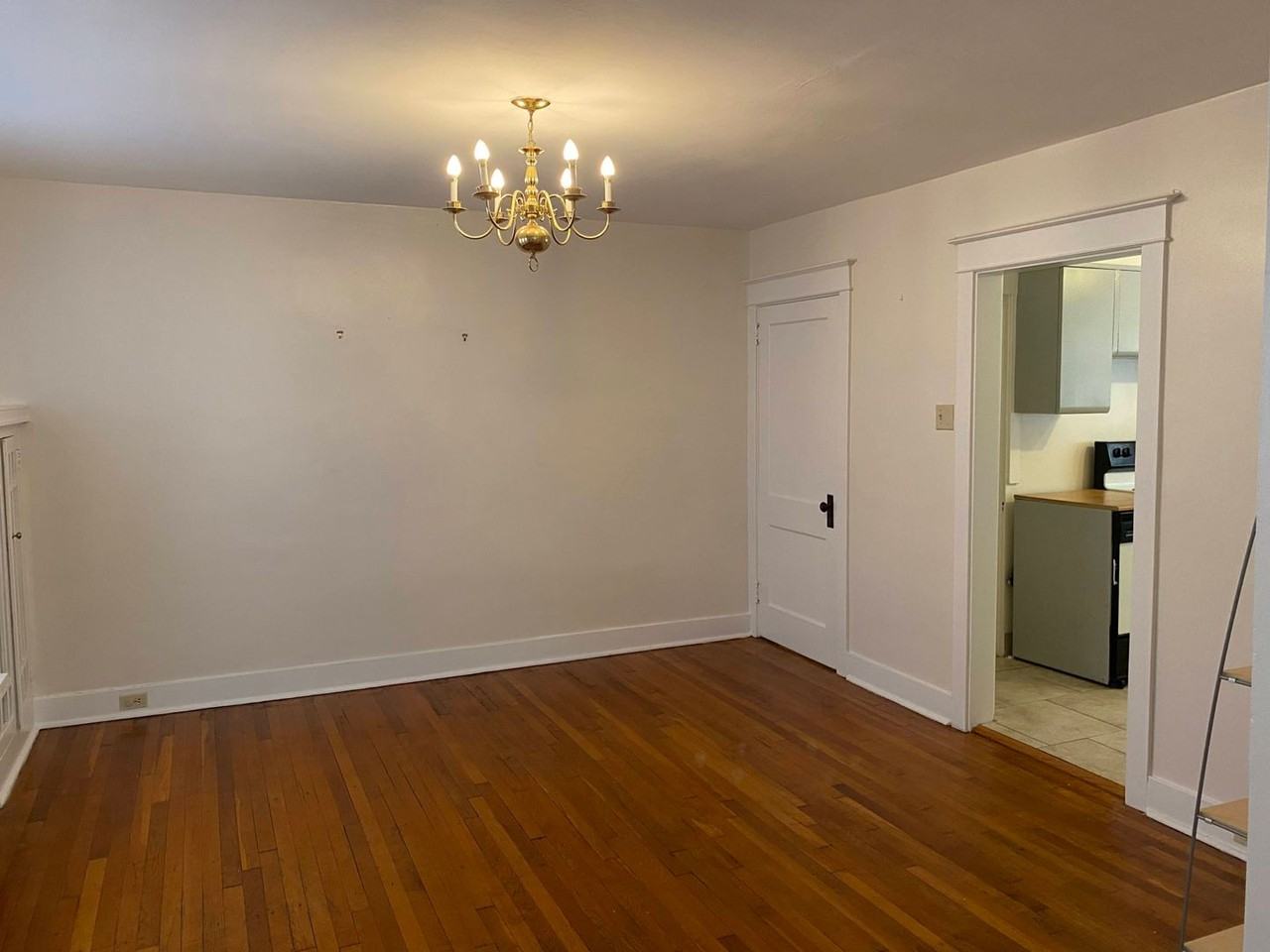 1331 Shady Ave - Photo 2 of 18