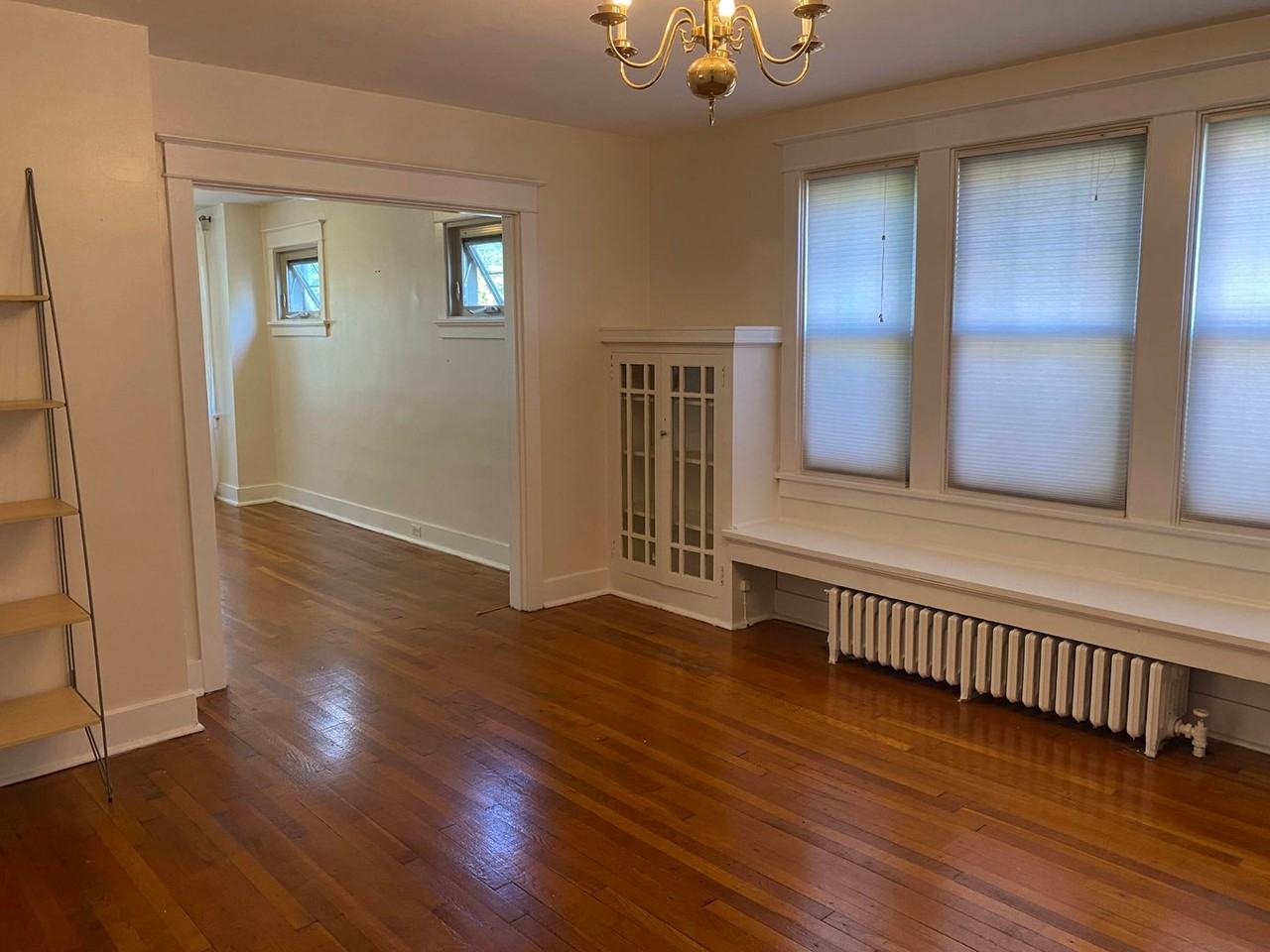 1331 Shady Ave - Photo 6 of 31