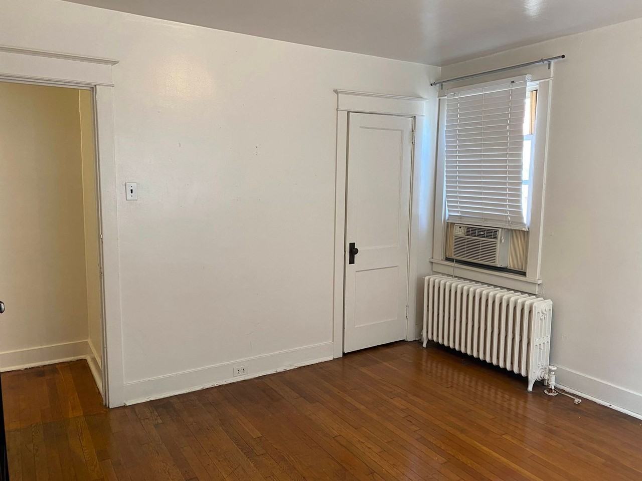 1331 Shady Ave - Photo 3 of 18