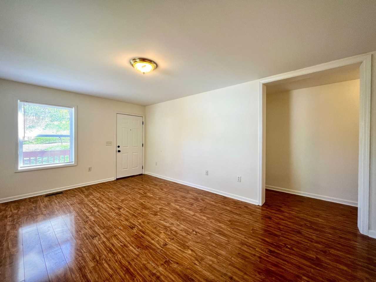 30 Branning St - Photo 2 of 27