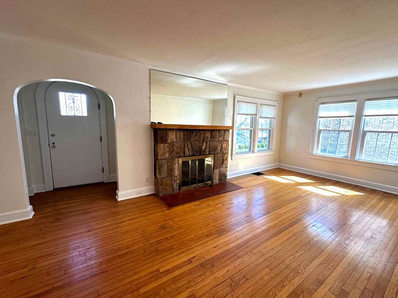 119 Mcfarland Ave - Photo 6 of 26