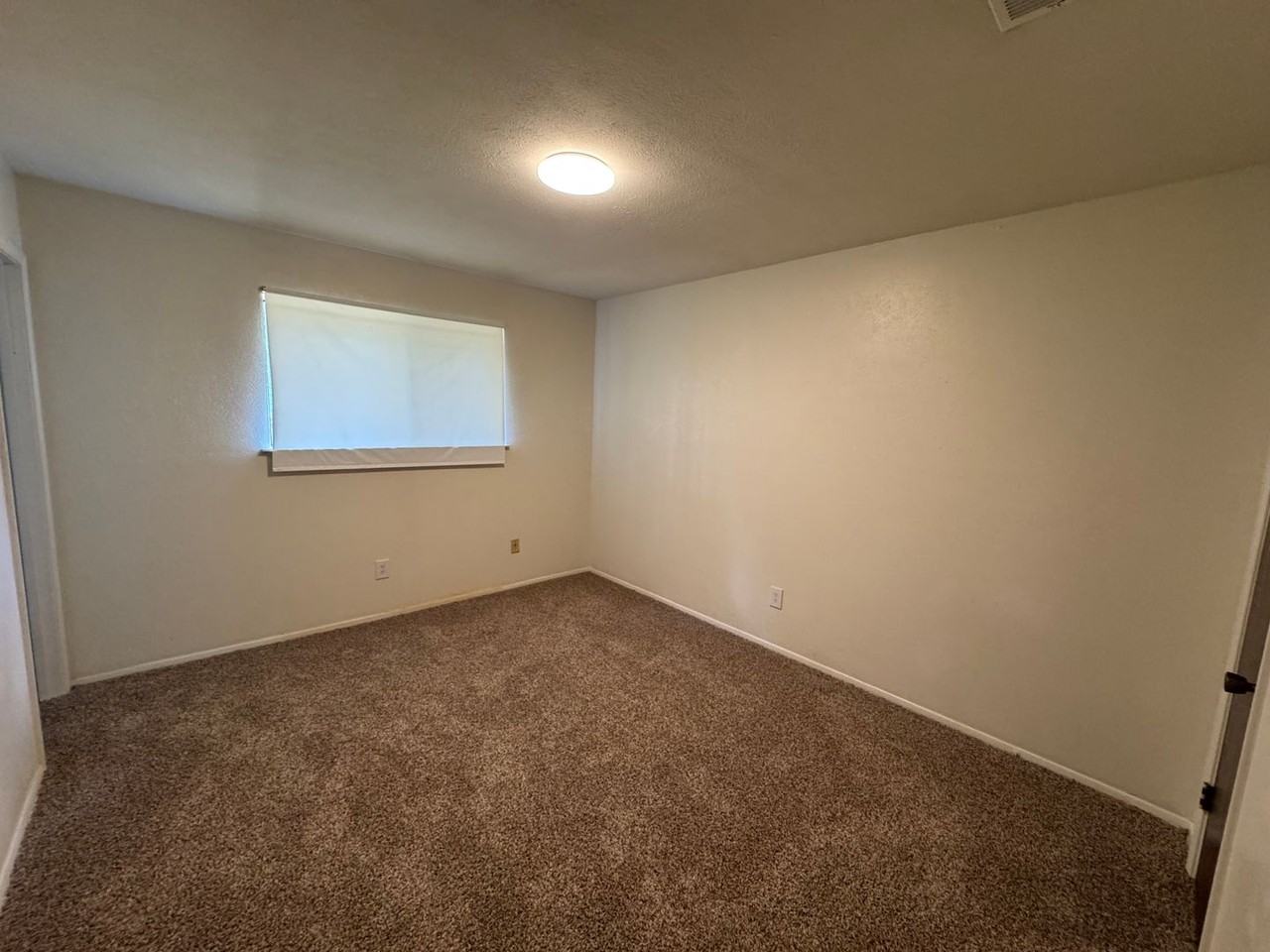 3011 Mackey Ln - Photo 6 of 12