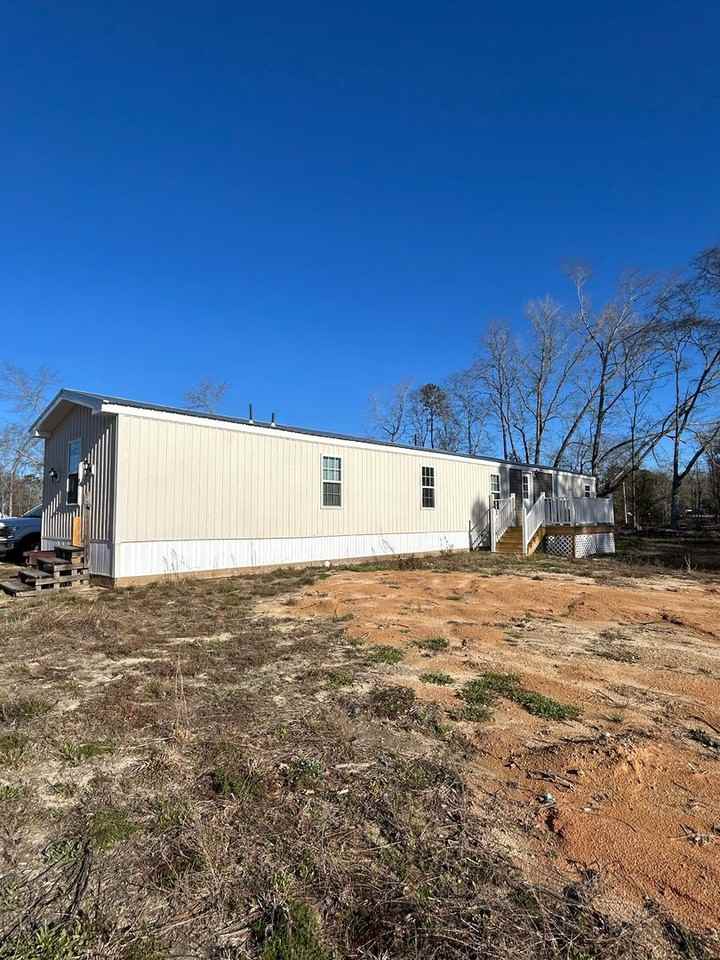 103 Pine Tree Trl - Photo 2 of 14