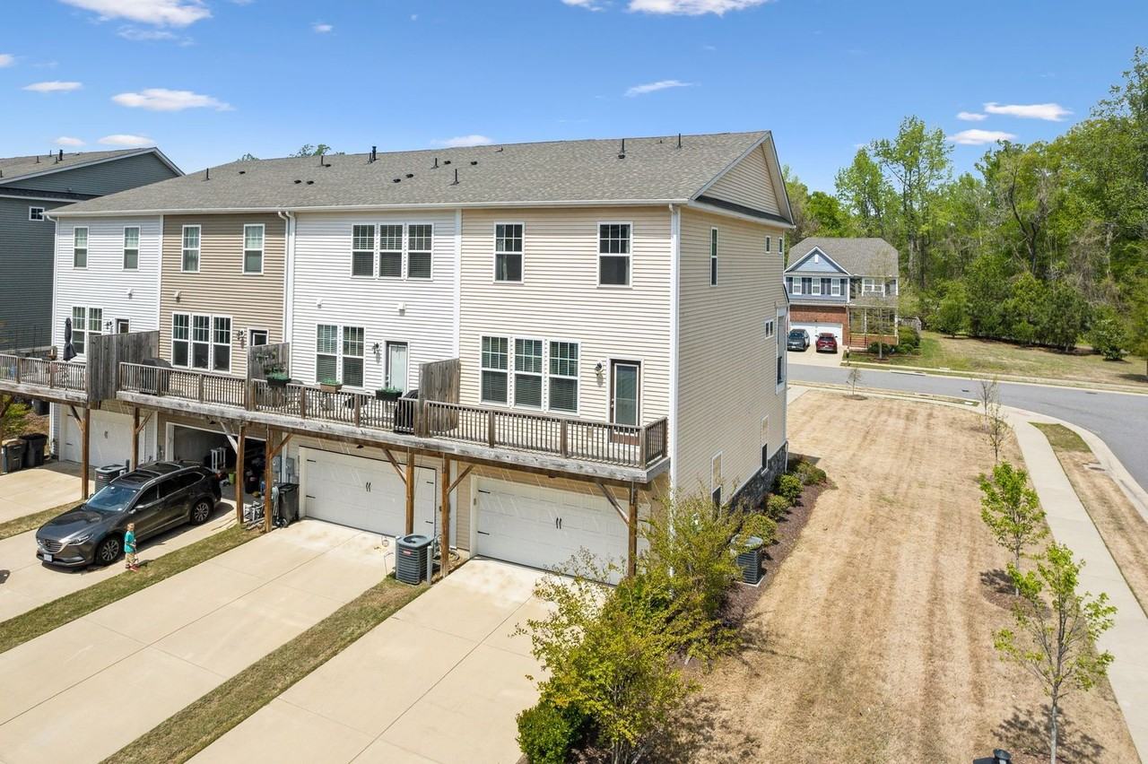 3614 Hickory Neck Blvd - Photo 3 of 34