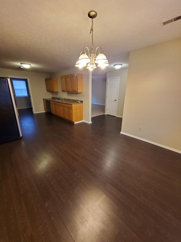 24539 True Dr - Photo 2 of 33