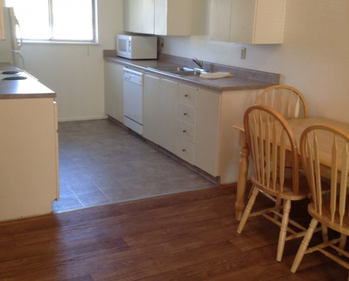 University Pines - Photo 3 of 4