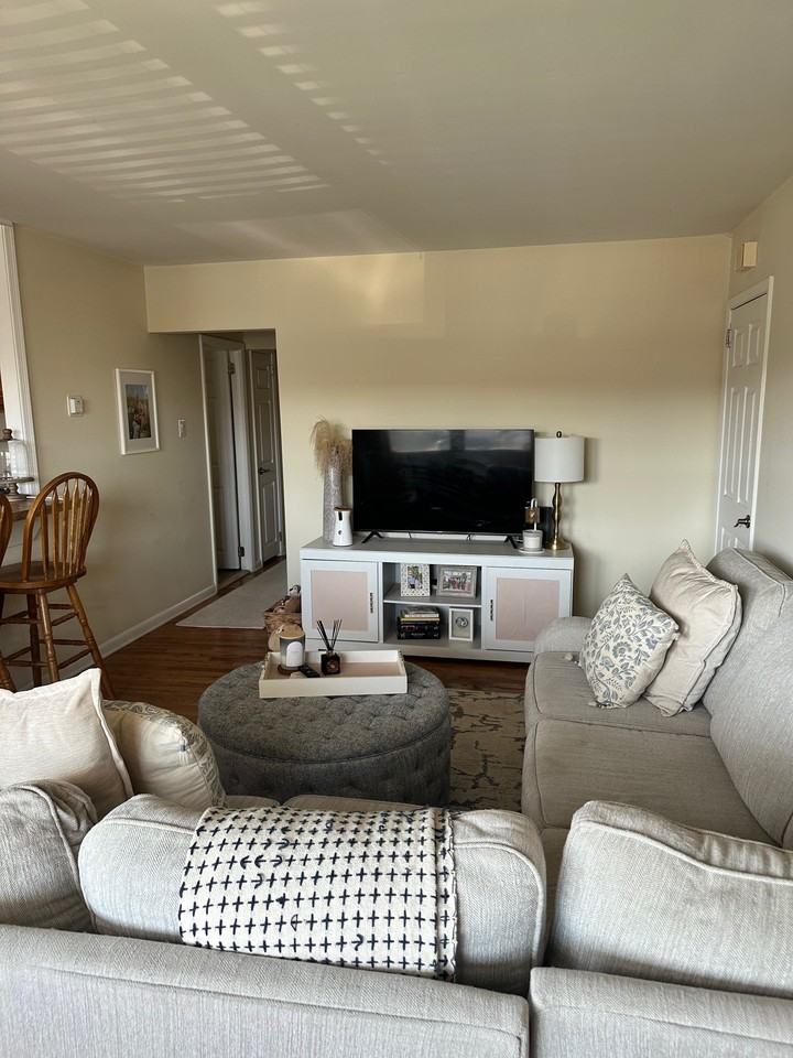 8 N 28th Ave #1 - Photo 6 of 12