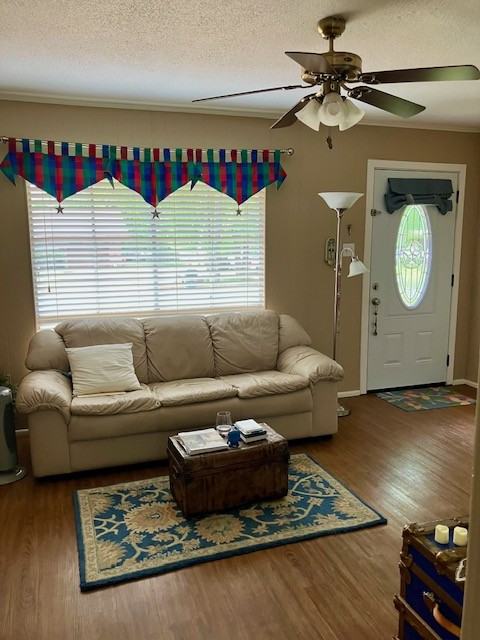 1511 Milam Dr #NA - Photo 5 of 9