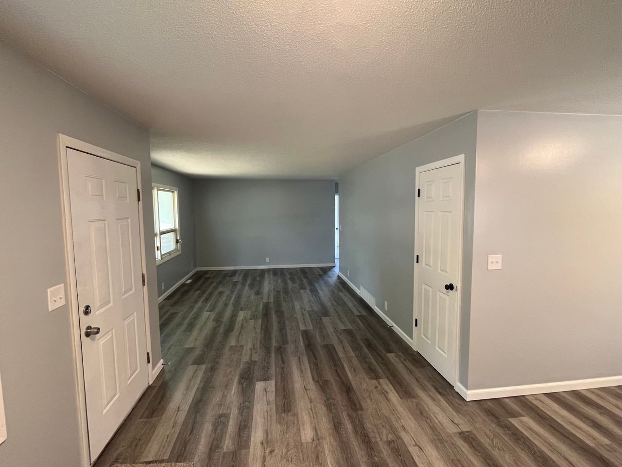 2410 Larson Ave #NA - Photo 2 of 16