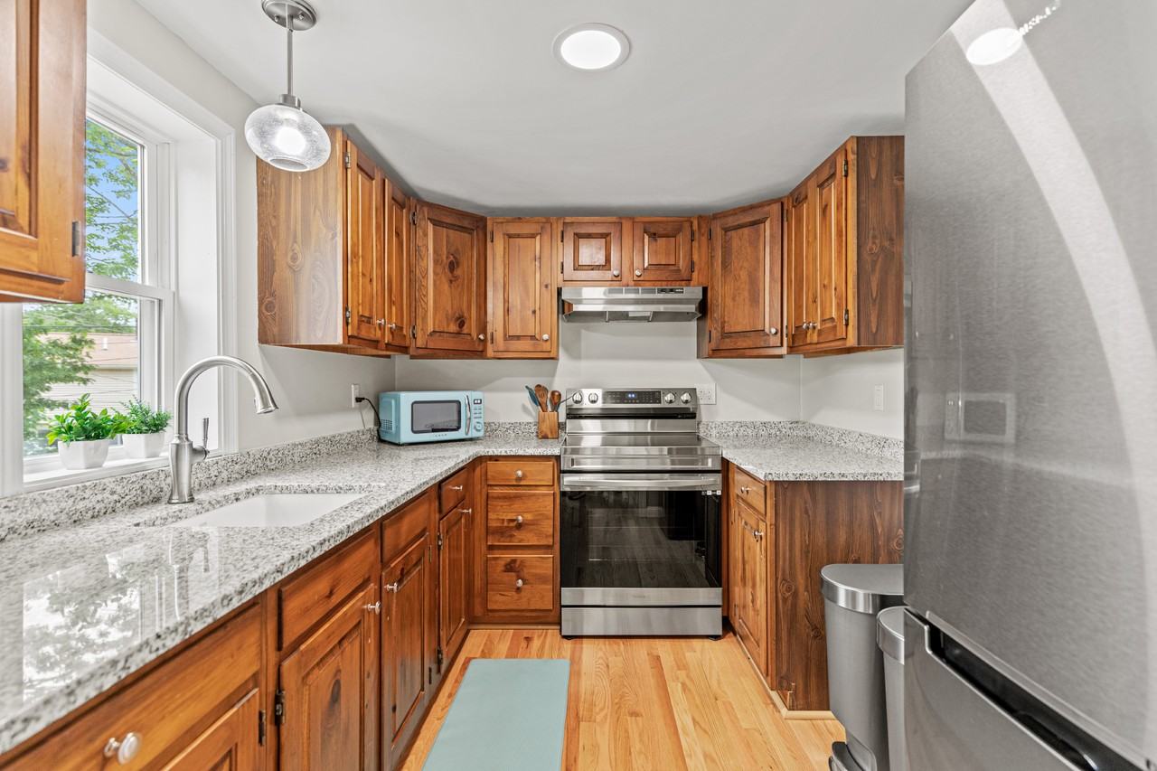 3 14th St #1 - Photo 5 of 10