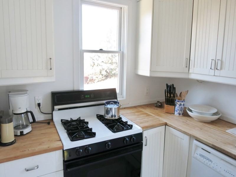 75 Fleming Rd - Photo 3 of 11