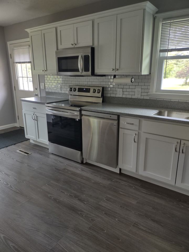 8242 Speach Dr #NA - Photo 3 of 21