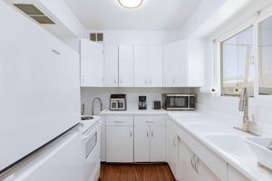 featured image of Santa Paula Dr