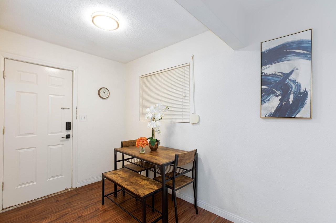 Santa Paula Dr - Photo 4 of 10