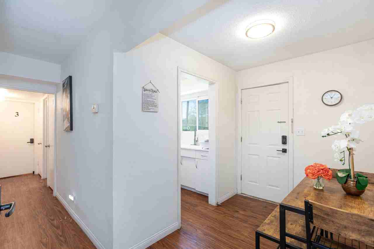 Santa Paula Dr - Photo 6 of 10