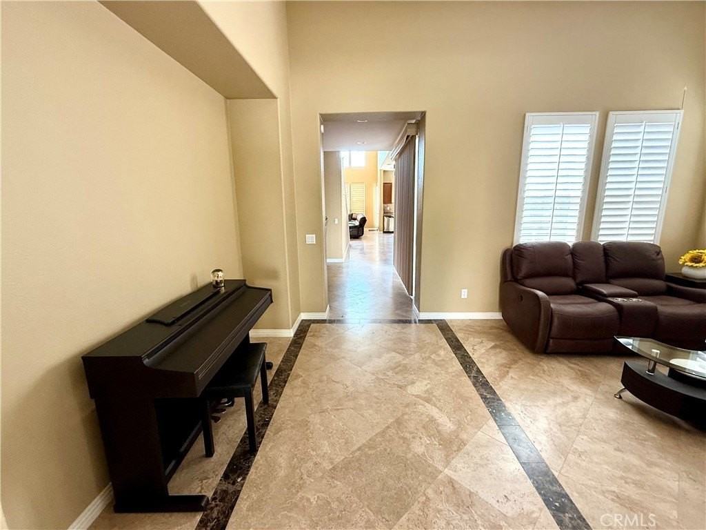 100 Chesapeake Ct - Photo 6 of 42