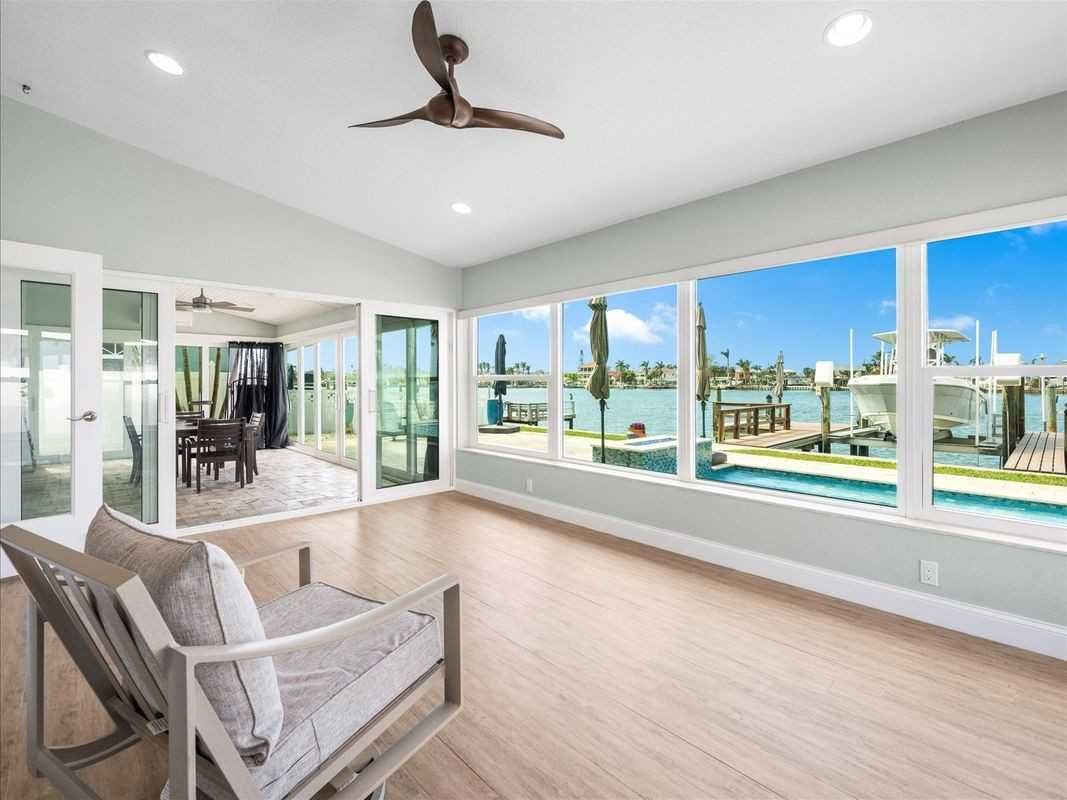 16125 4th St E - Photo 3 of 48