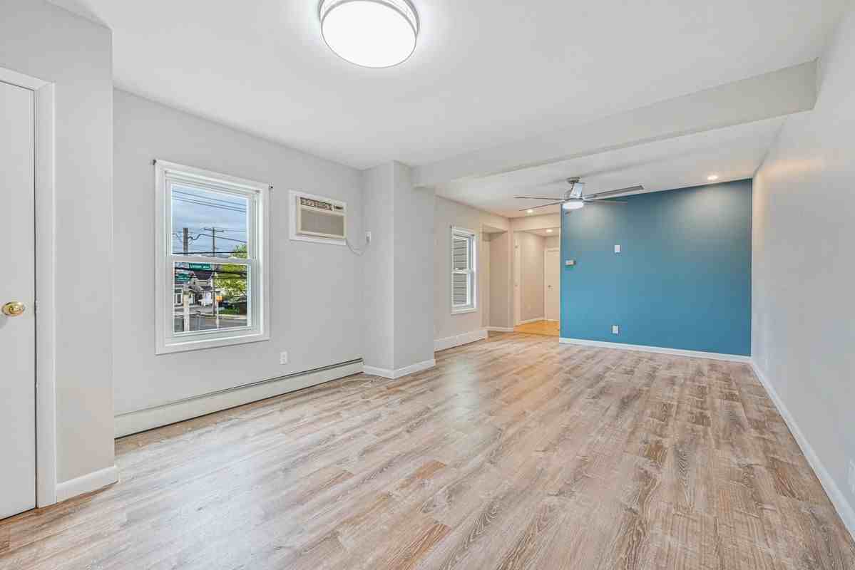 72 5th Ave ##2f - Photo 4 of 13