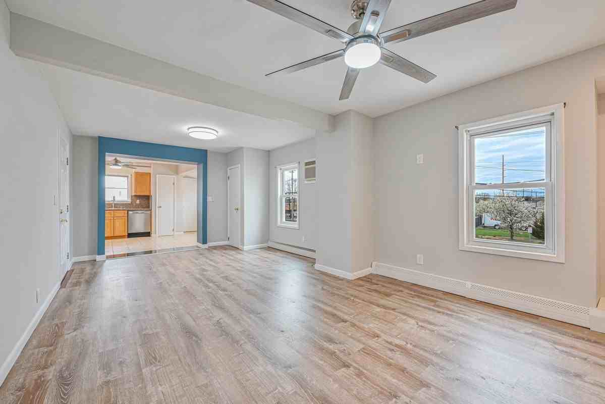 72 5th Ave ##2f - Photo 5 of 13