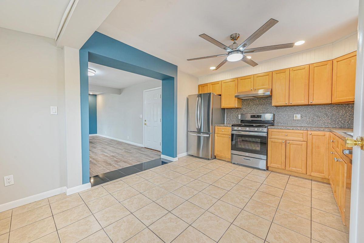 72 5th Ave ##2f - Photo 7 of 13