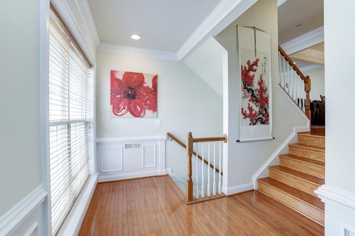 43591 White Cap Ter - Photo 2 of 18