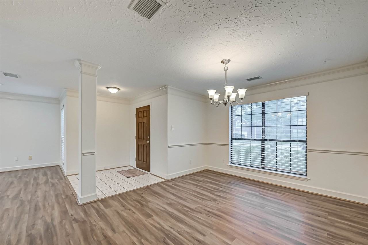 13507 Heron Field Court - Photo 4 of 20