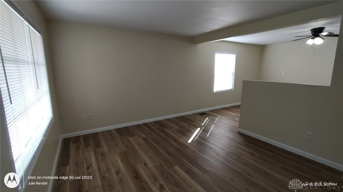 2093 Kylemore Dr - Photo 3 of 22