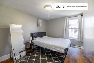 14 Bacon St #B - Photo 1 of 1