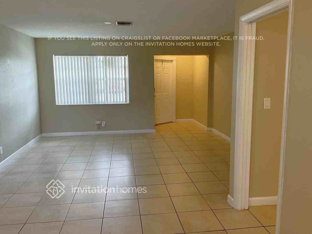 3921 Nw 4th Ct - Photo 2 of 14