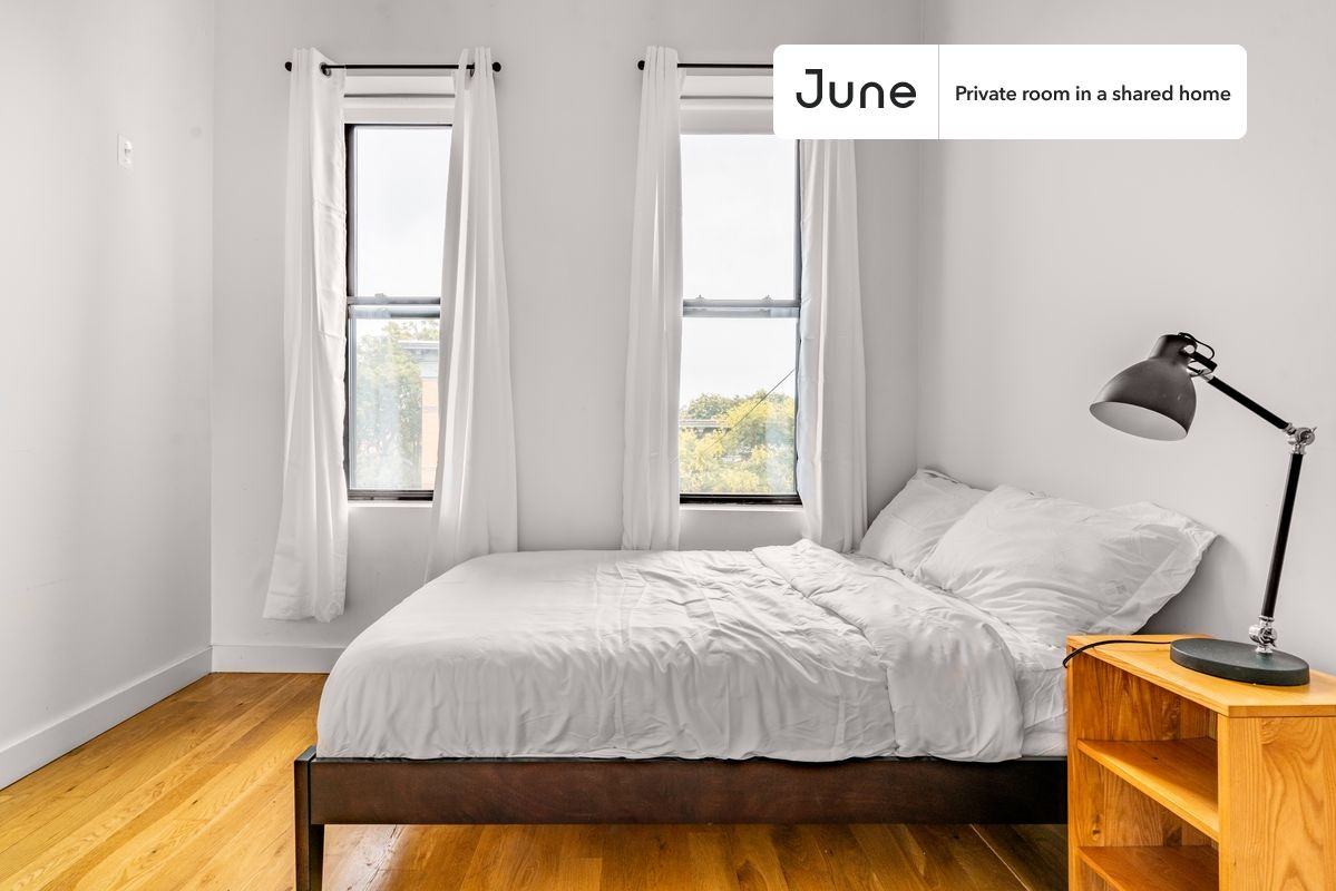 6047 68th Ave #A - Photo 2 of 18