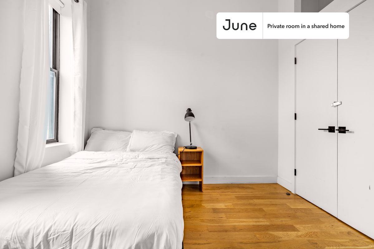 6047 68th Ave #A - Photo 4 of 18