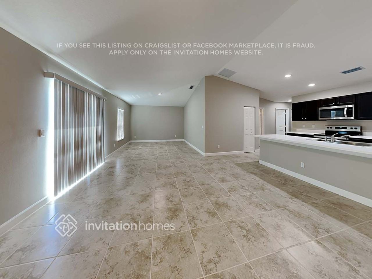 558 Oldenberg St Sw - Photo 6 of 19