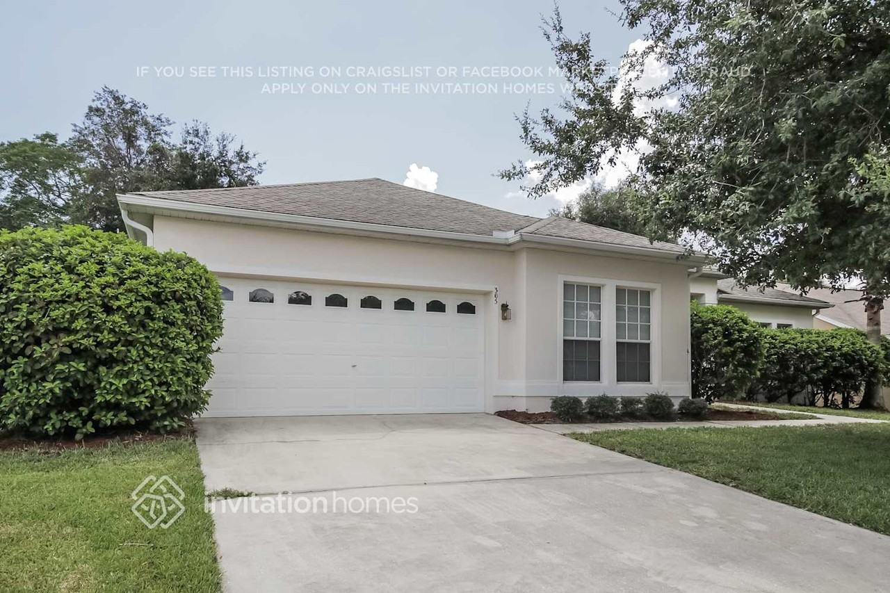 305 Oak Springs Dr - Photo 2 of 14