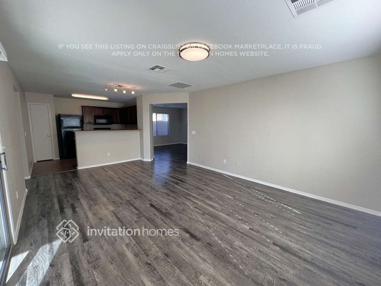 19464 N Smith Dr - Photo 5 of 17