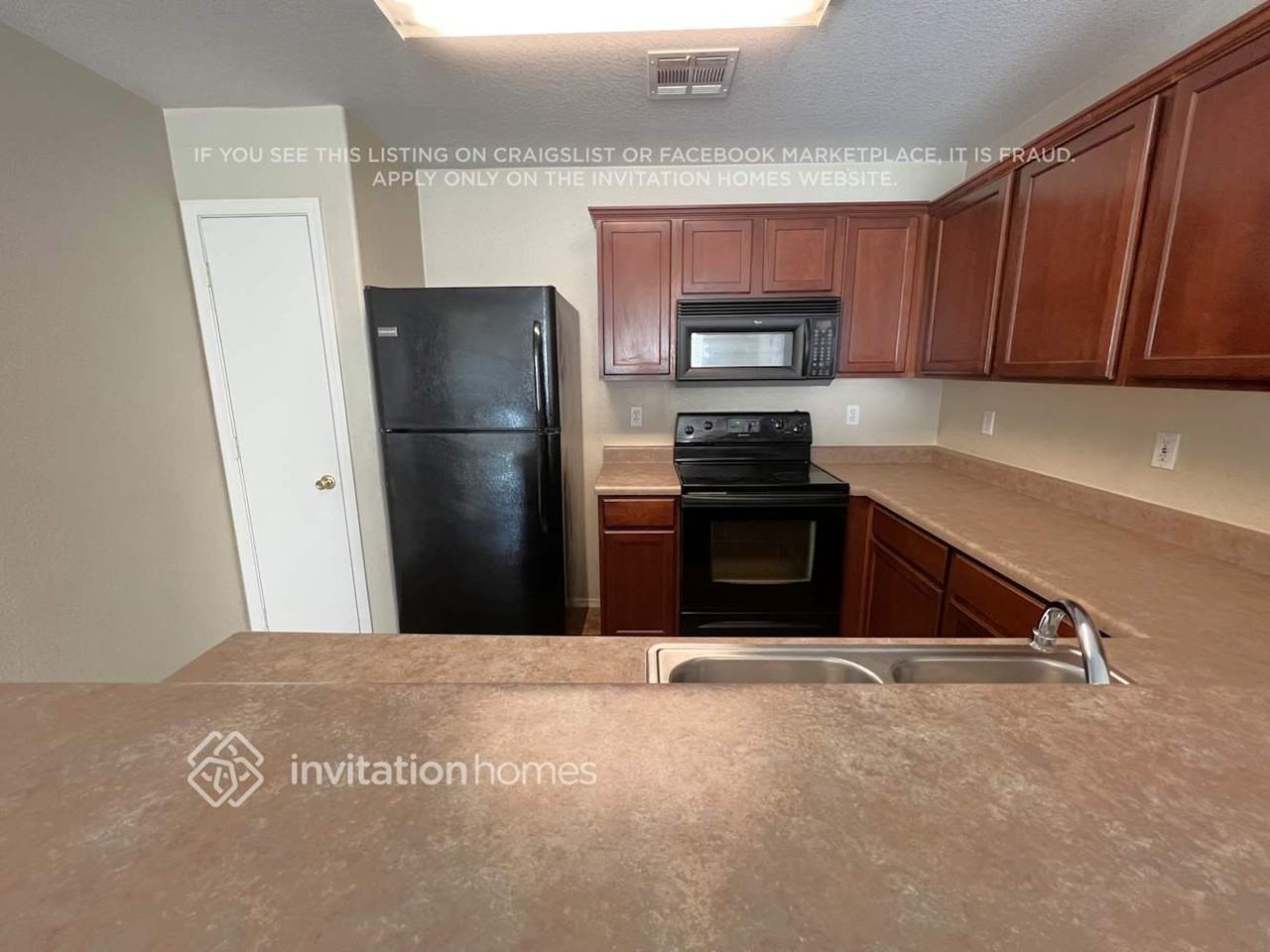 19464 N Smith Dr - Photo 7 of 17