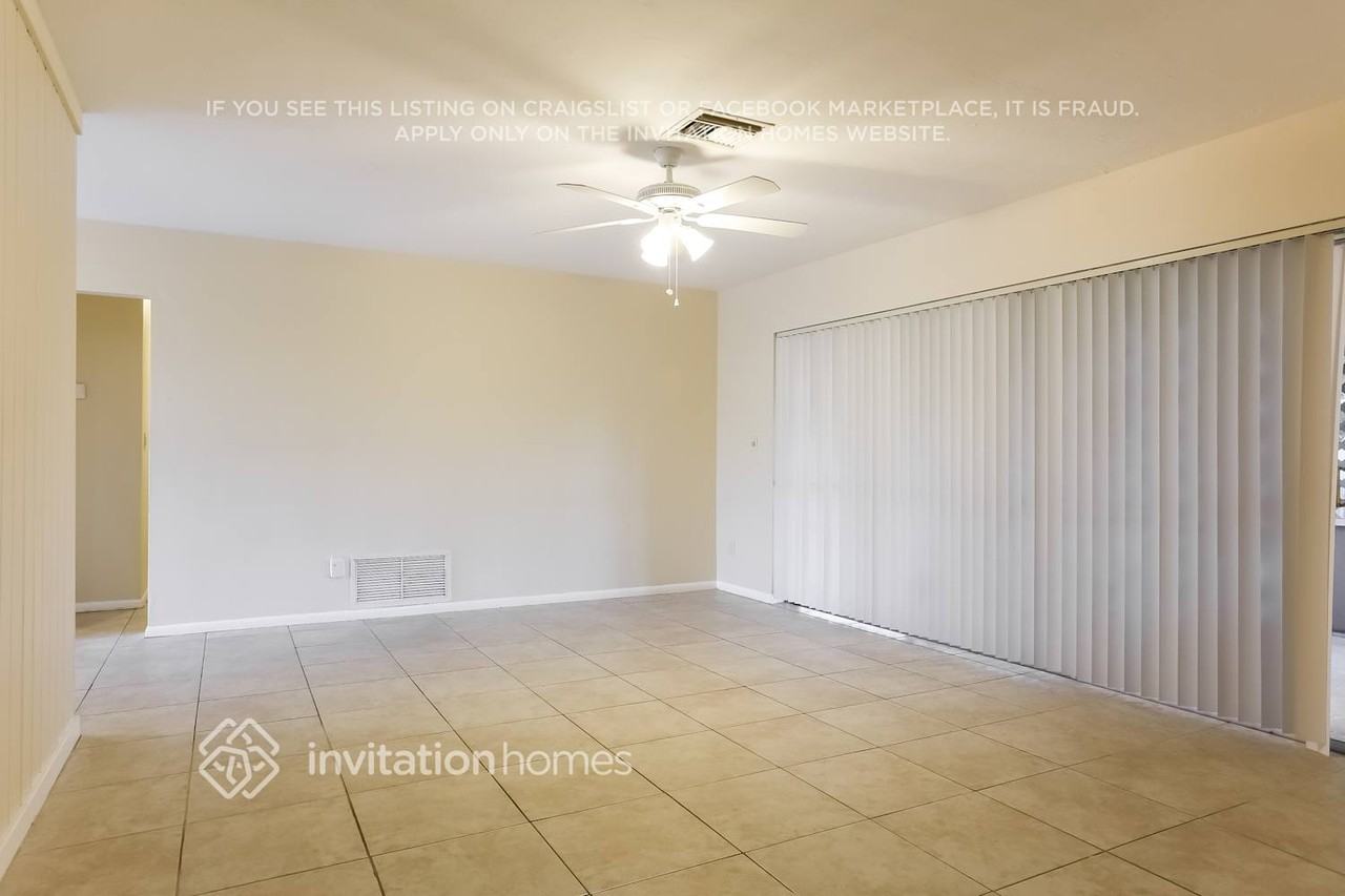 4851 Nw 6th St - Photo 5 of 18